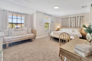 Villa Valentino Luxury 8BR Villa with Heated Pool - 1