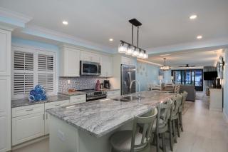Pointe Santo E3 - Gorgeous Corner Residence at Pointe Santo - 0