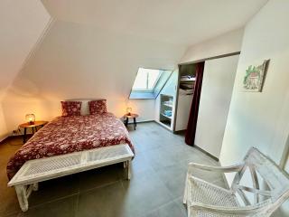 Large central 2 bedroom, ideal for family or pro stay -  - 5