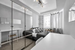 Rondo ONZ Apt - Top Location, Balcony - by Rentujemy - 1