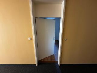 Quiet 34m apartment with balcony & parking - 3