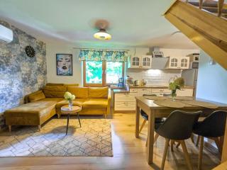 Domek pod Świerkami & Jacuzzi - 8