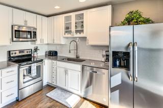 Walk to Academy Family Lake Penthouse in Culver! - 8