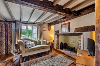 Thatch Cottage - 3