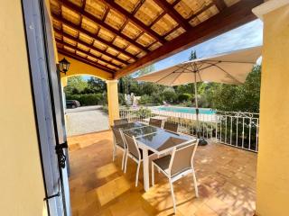 Charmante Villa avec piscine chauffée et terrain de pétanque - 9