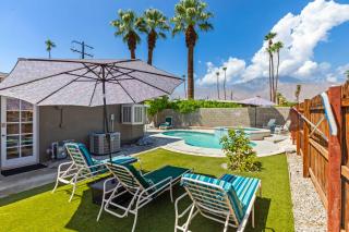 Navigate Stays Palm Springs Home with Pool & Style - 0