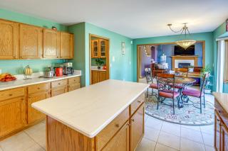 Private Yard with Patio Family Getaway in Macomb - 5