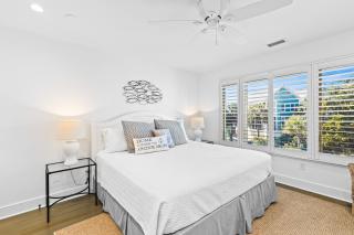 New! Seagrove Villa 9D - Luxurious Top Floor Villa - 9