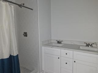 Hypnotic Beach View! Sleeps 20 - 6