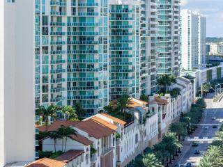 Lovely 2-Bedroom Oceanfront condo - 4