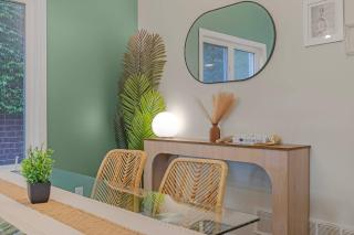 Niagara Retreat|HotTub|Sauna|Games|15 Min to Falls - 1