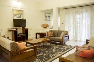 Raelene Courts Luxury Apartments - 6