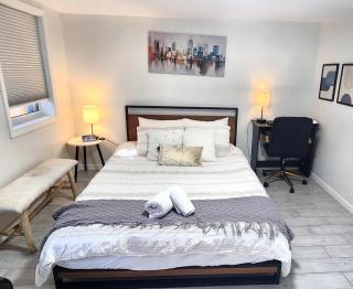 Private Entrance, 2BR 2BA in Vibrant Neighborhood! - 9