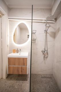 The Extravagant studio in Pagkrati, Near Stadium - 2