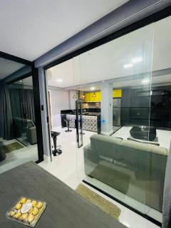 Ótima localização, na orla de Atalaia - 7