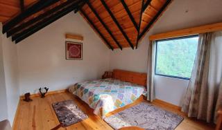 Abhinandan Homez - 4