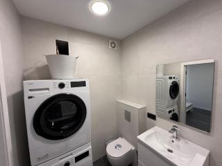 Modern, great city-forest view apartment - 7