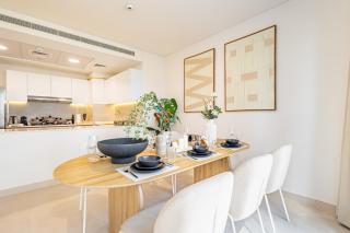 Groups and Families Paradise - 5 min from ADGM, Galleria, Cleveland, Beach, etc - Designer's Choice - New Building - Heart of Al Reem - 1