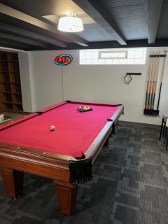 3BR with Pool near Kennywood, Pittsburgh - 8