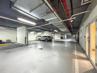 Amazing Rooftop Pool - Full Canal Views - 1 BDR - 5 min walk from Space42 Arena - Heart of Raha Beach - 7