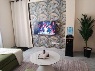 Charyll Heights - 5