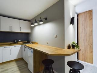 Apartamenty Dabrowka Standard - w lesie, prywatny parking, sauna, park - 5