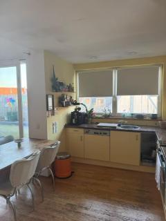 Sunny duplex apartment centrally located - 1