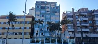 A praia é logo ali! - 0