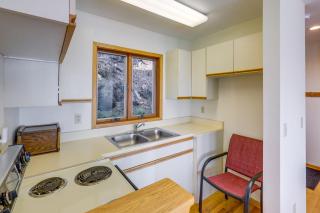 9 Mi to Mendenhall Glacier Waterfront Juneau Home - 6