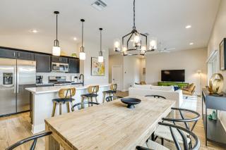 Lanai and Community Perks Modern Villages Home! - 4