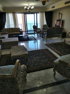 Luxury Sea View Apartment in Four Seasons Alexandria - 6