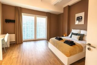 Homely! Skyview 2-Room Apartment, Airport, Fair, Rooftop, Gym! - 3