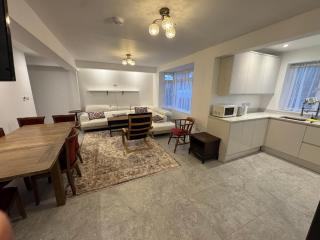 Bota Property - 1