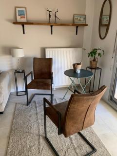 Large 2 bedroom apartment with a quiet harbor view, fiber, balcony, parking - 2