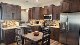 Parkside Cabins - 8