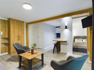 Apartamenty Dabrowka Plus - w lesie, prywatny parking, sauna, park - 3