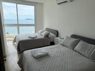 Departamento espacioso con Vista al mar - 6