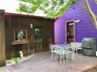 Charming 5 BD Victorian House by Beach Boardwalk - 1