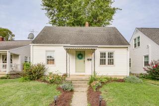 2 Blocks to Main St Walkable Beech Grove Home! - 8
