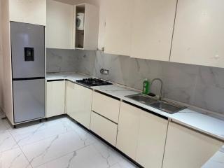 2BR House in Gbawe - Gbawe - 2
