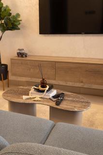 Belfast studio-Blue Waters Property Management - 4