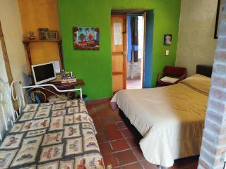 HOSTAL CASA DE GUADUA/ THE BAMBOO HOUSE - 6