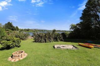 A Lakeside Story - Lakefront at Okere Falls - 8