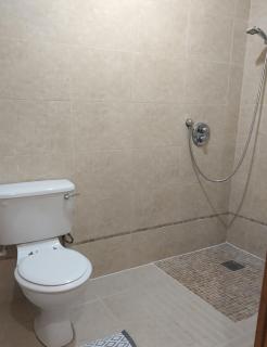 Bright City Centre Apartment, 2nd Floor, Sleeps 6 - 7