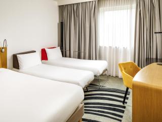 Novotel London Greenwich - 1