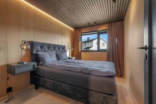 Villa Panorama by Arctic Seasons - Experience Luxury & Incredible Views at the Top of Tromsø - 4