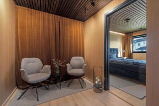 Villa Panorama by Arctic Seasons - Experience Luxury & Incredible Views at the Top of Tromsø - 2
