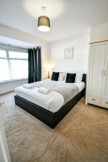 Buckingham Terrace - 4 Bedrooms - Sleeps 7 - 5