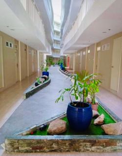 Amani Grand Resort Residences near Mactan Cebu Intl Airport - 1