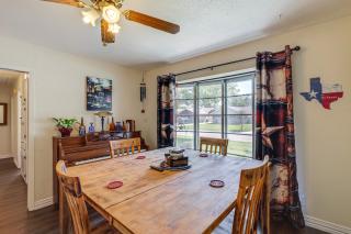 Home with Backyard Oasis Less Than 7 Mi to ATandT Stadium! - 6